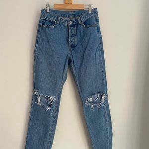 Vintage 90s mom jeans with button fly